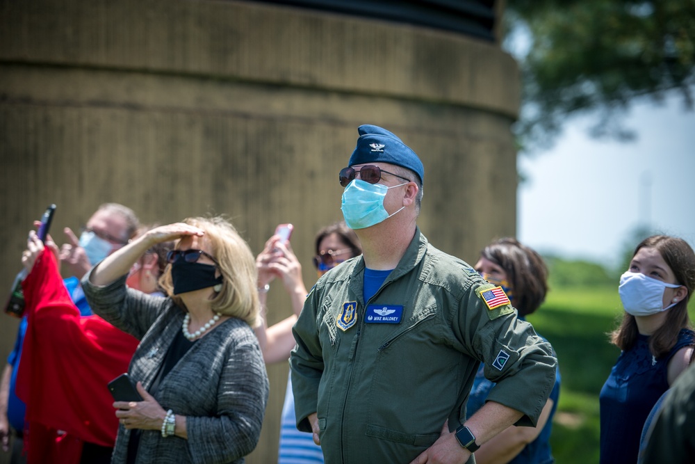 932nd honors medical heroes with C-40C flyover