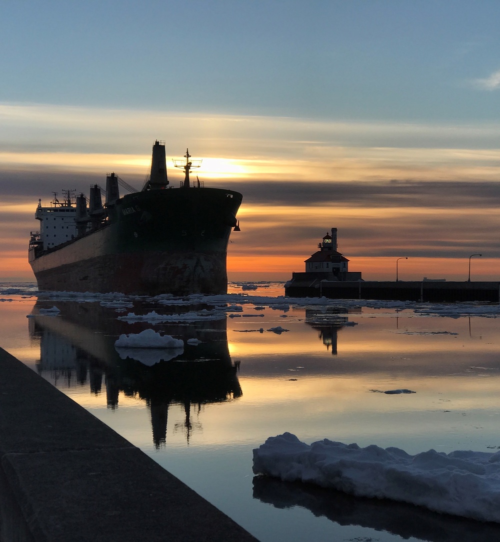 Shutterbugs invited to submit photos from Great Lakes sites
