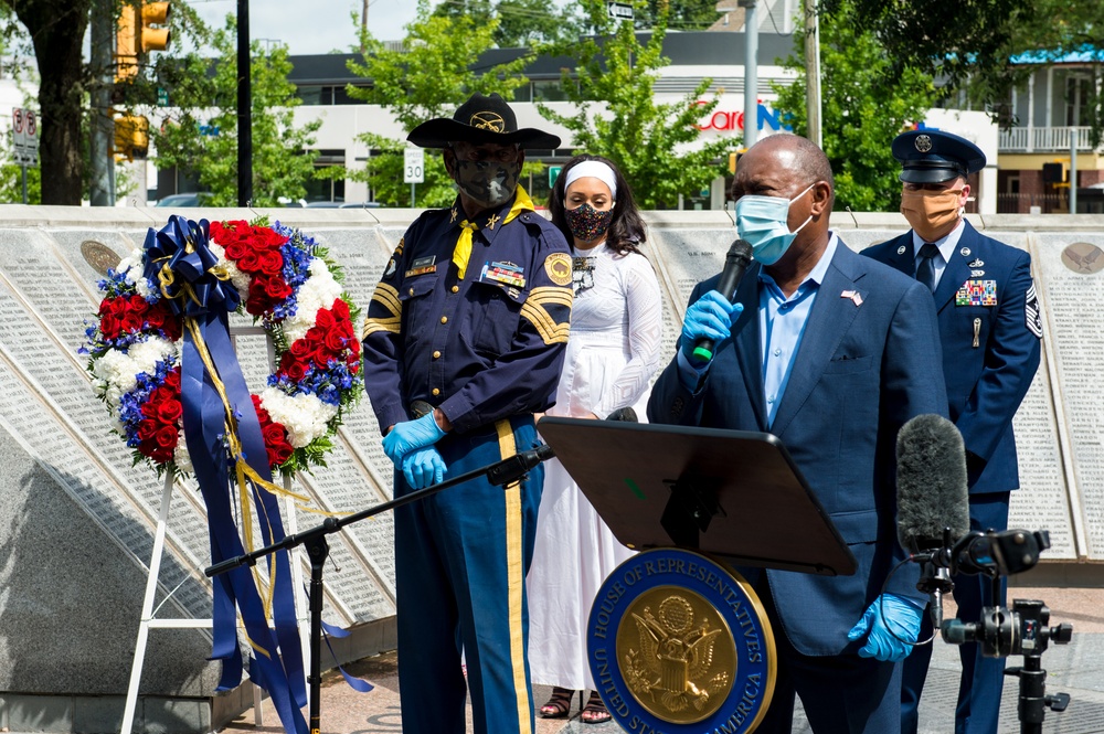 Congresswoman Sheila Jackson Lee Hosts a Memorial Day Commemoration with Texas Military Department Members