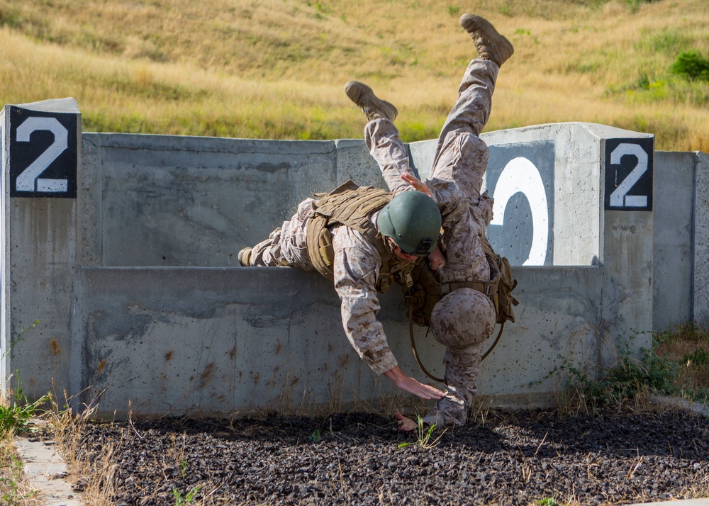 9th COMM Conducts Grenade Range