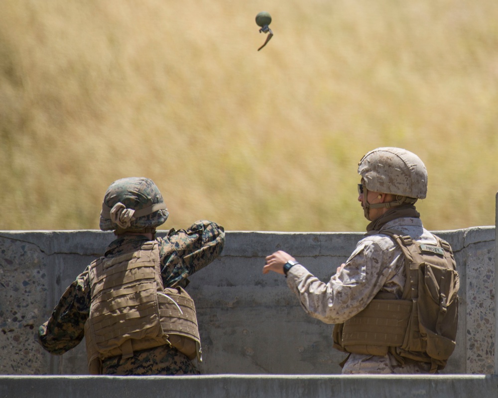 9th COMM Conducts Grenade Range