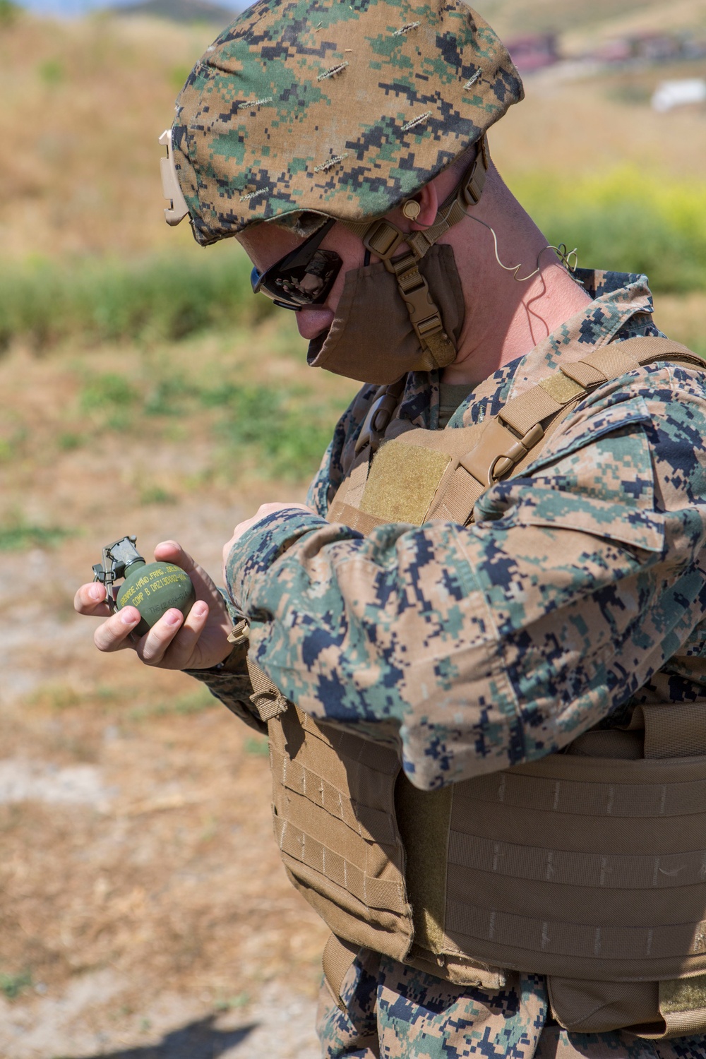 9th COMM Conducts Grenade Range