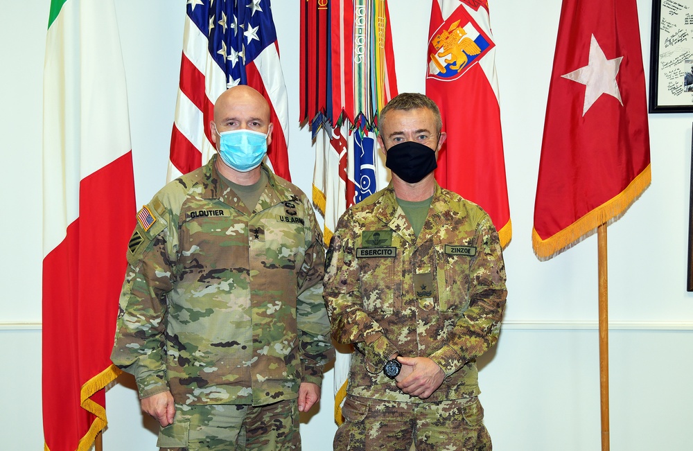 Brig. Gen. Fabiano Zinzone visits Caserma Ederle