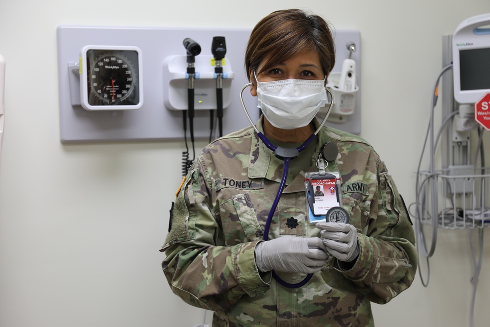 Family nurse practitioner gives back to Army in face of COVID-19
