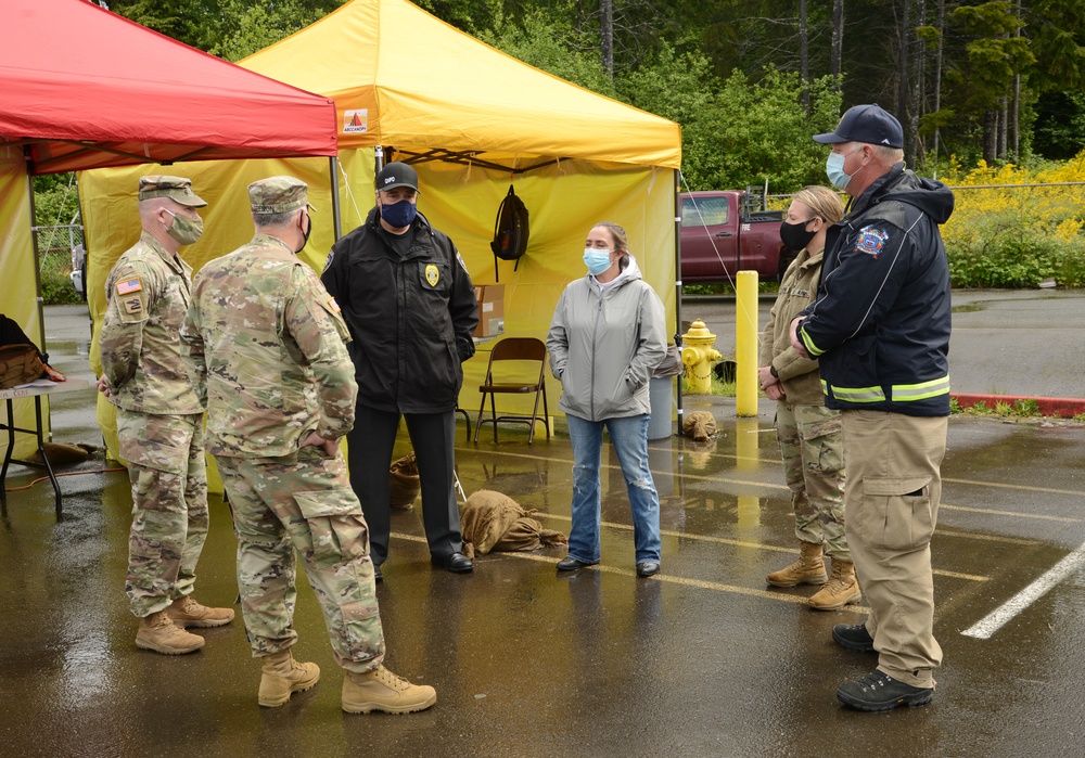 Washington Guardsmen work in partnership with the Quinault Indian Nation