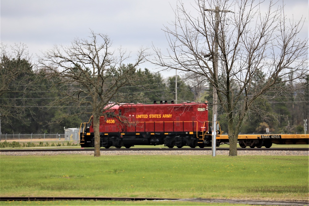 Fort McCoy LRC rail team moves equipment bound for deployment