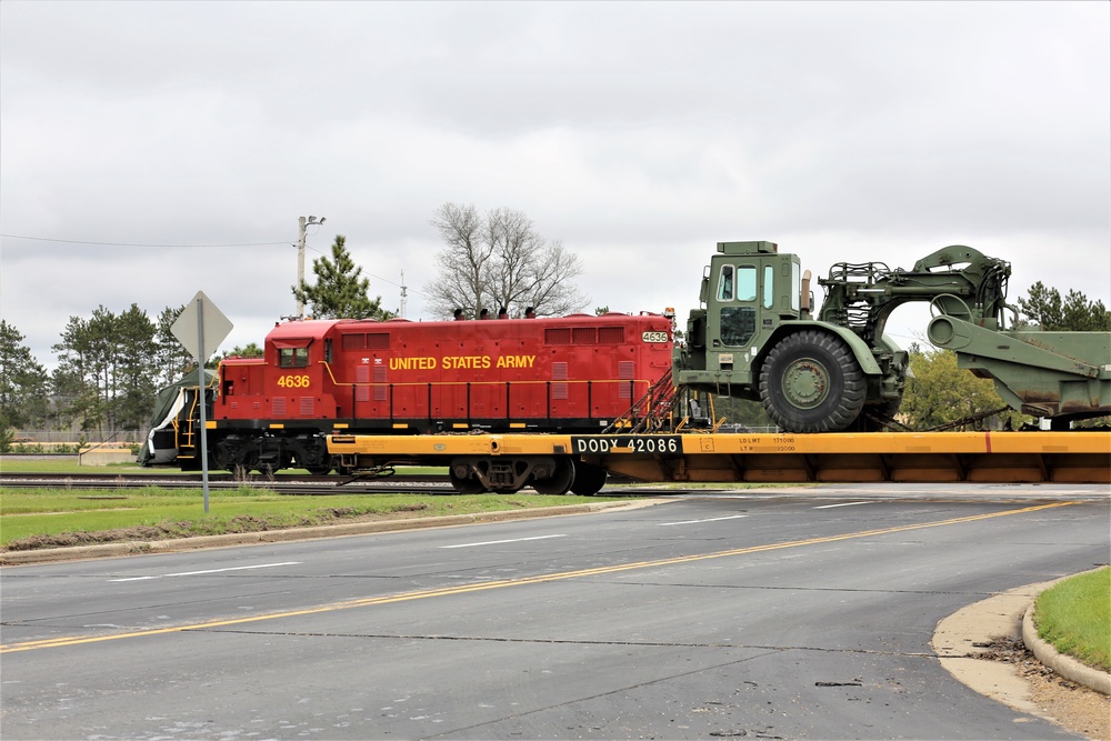 Fort McCoy LRC rail team moves equipment bound for deployment