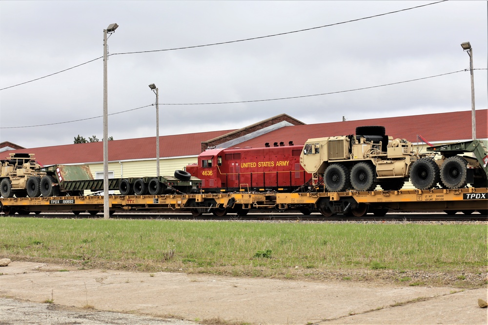 Fort McCoy LRC rail team moves equipment bound for deployment