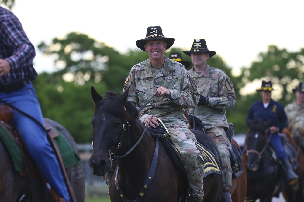 1st Cavalry Division command teams ride at the Horse Cavalry Detachment 26 May 2020