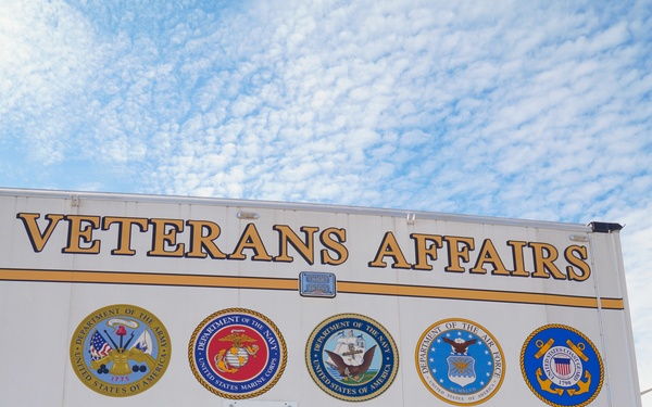 FEMA Visits VA Mobile ICU Unit in Response to COVID-19