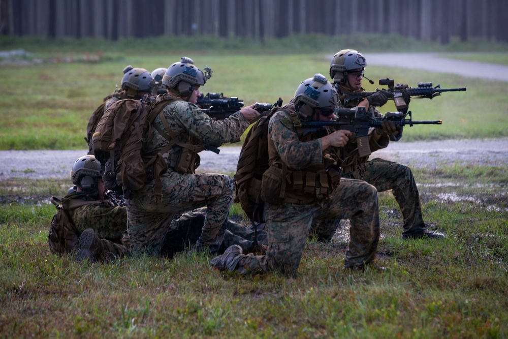 Training While it’s Raining, 2d Recon Isn’t Complaining