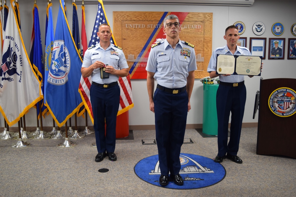 Coast Guard Sector Upper Mississippi hold change of command ceremony