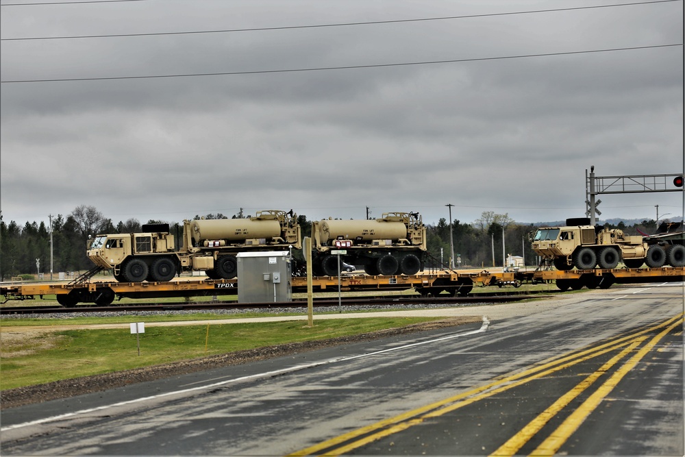 Fort McCoy LRC rail operations team moves equipment bound for deployment