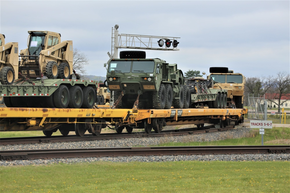 Fort McCoy LRC rail operations team moves equipment bound for deployment