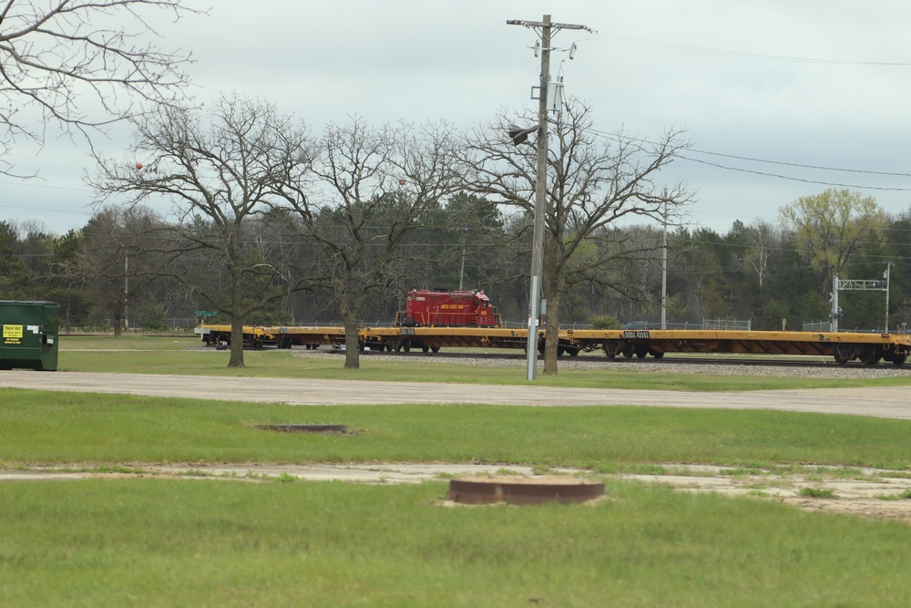 Fort McCoy LRC rail operations team moves equipment bound for deployment