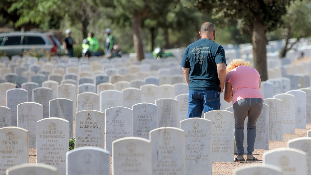 Traditions continue: Team Bliss, El Paso VA mark Memorial Day with closed ceremony
