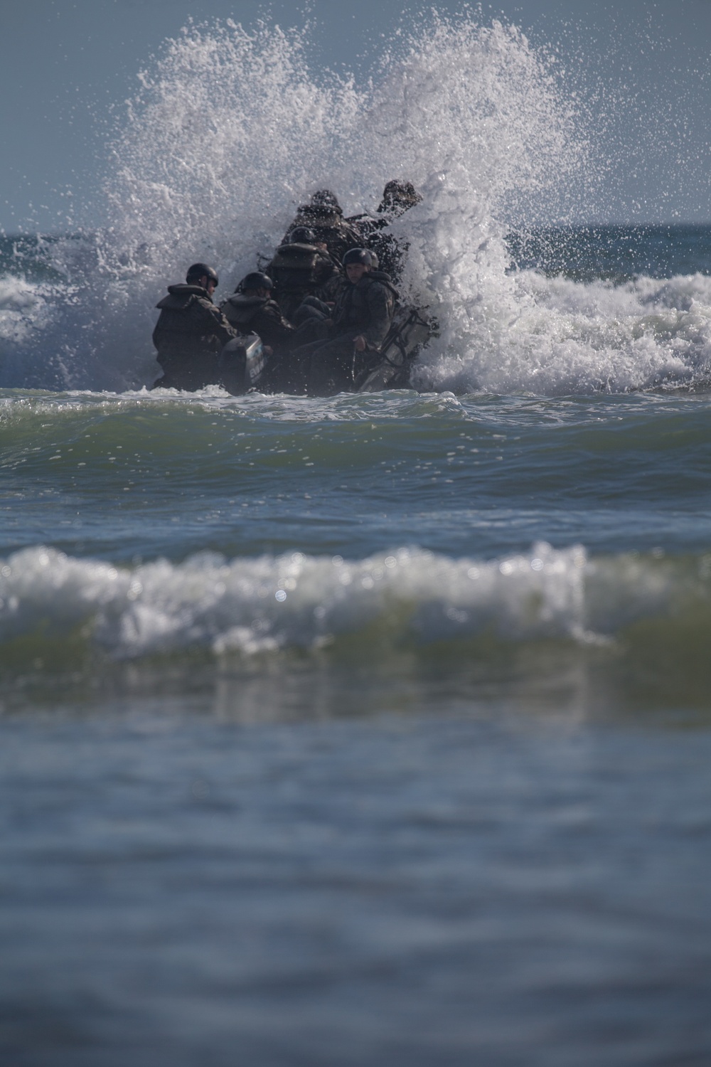 15th MEU Marines conduct coxswain training