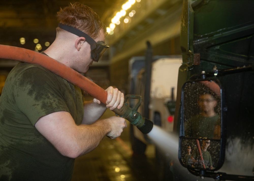 USS Bataan (LHD 5), Agricultural Washdown