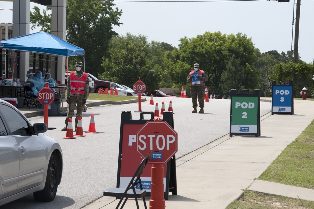 South Carolina National Guard directs traffic at Richland County testing site
