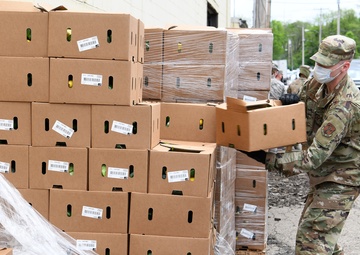 178th Wing Airmen serve their community at the local food bank