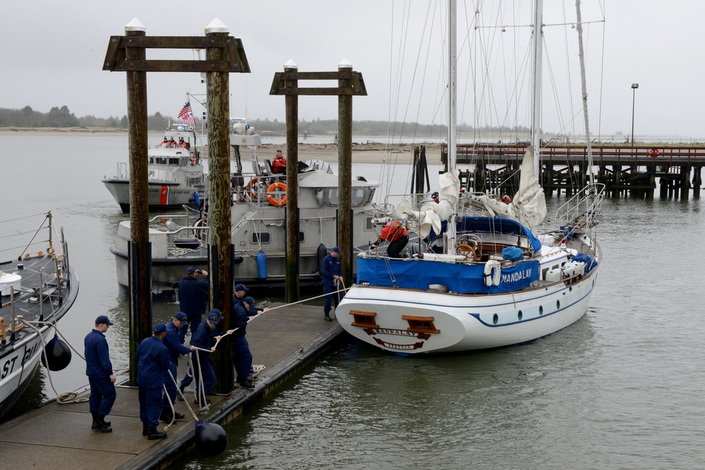 Suspect apprehended in historic Coast Guard drug bust off Oregon coast 