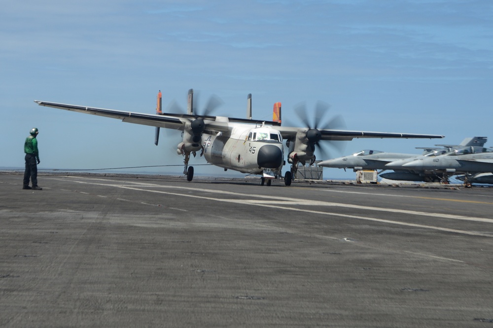 USS Harry S. Truman (CVN 75) transits the Atlantic Ocean