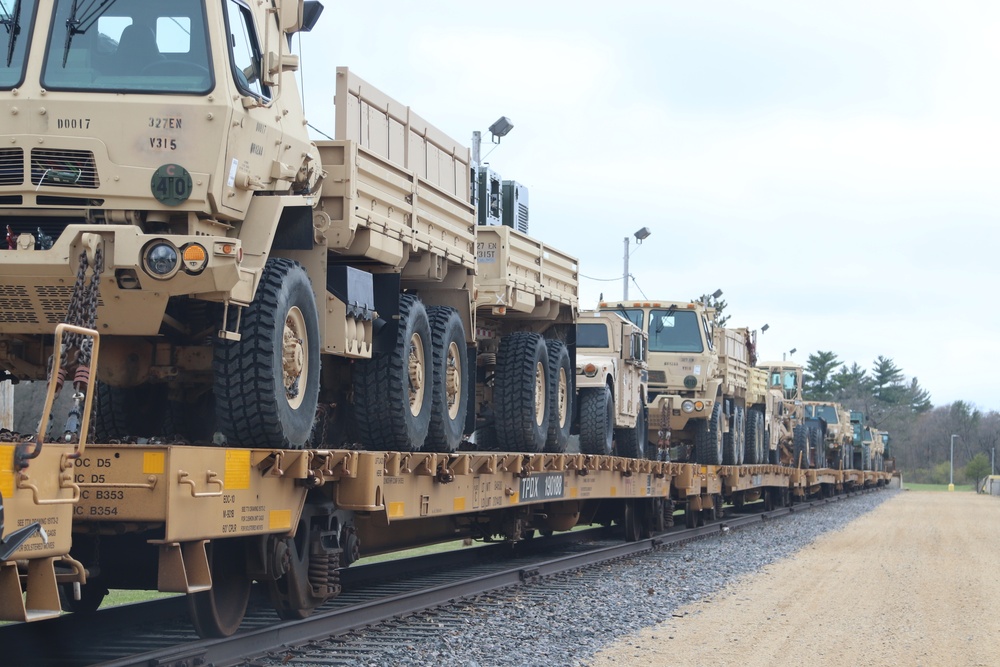 Fort McCoy Logistics Readiness Center's rail operations team moves equipment bound for deployment