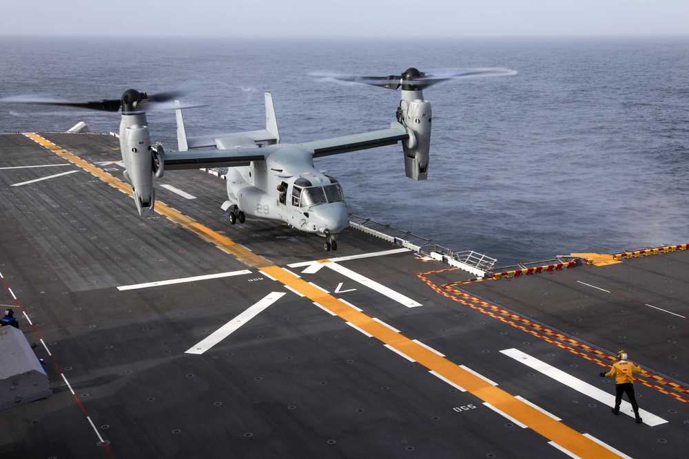 USS WASP (LHD 1) OPERATIONS AT SEA