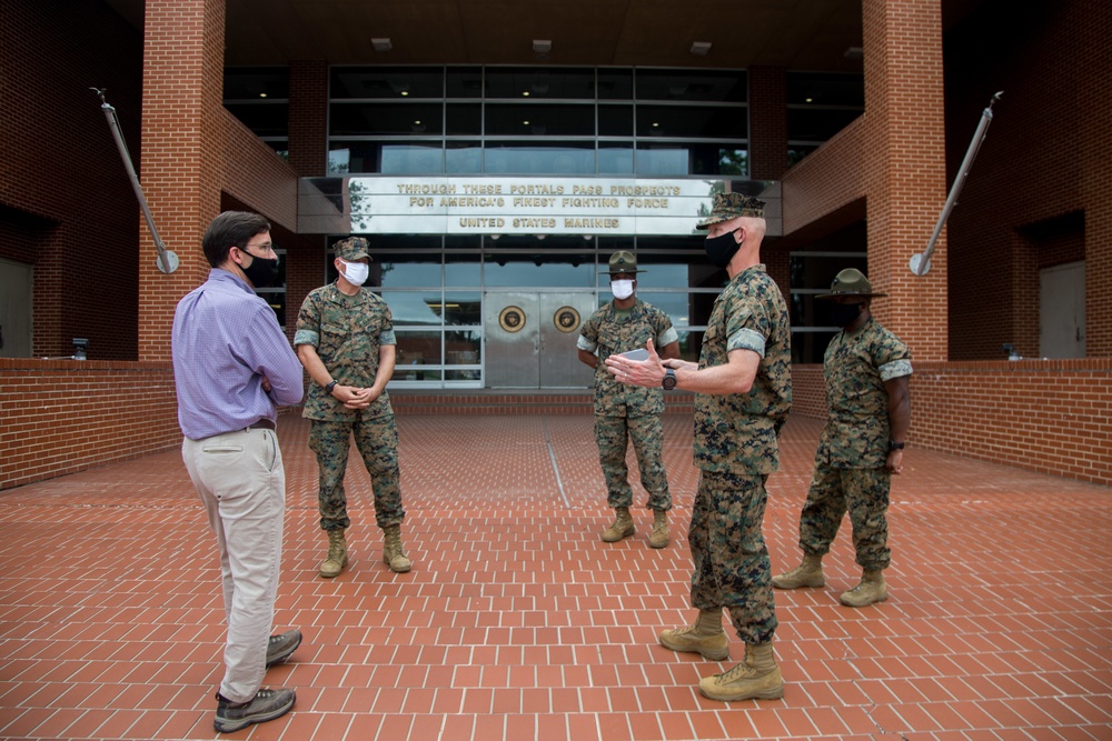 Secretary of Defense visits Marine Corps Recruit Depot Parris Island