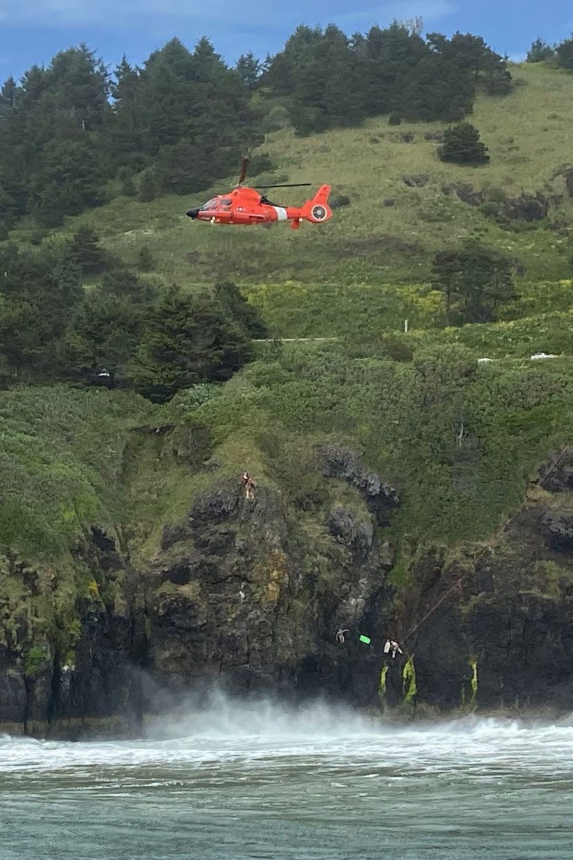 Coast Guard, partner agencies rescue 3 adults, 4 children from cliffs near Yaquina Head, OR