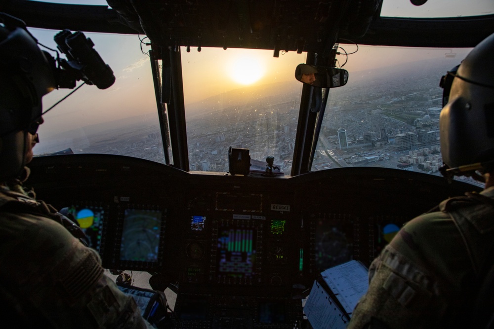 Chinook training flight