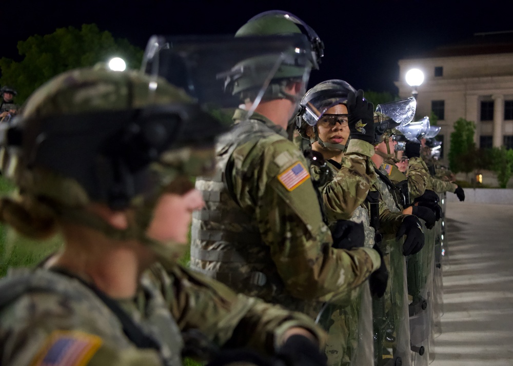 Minnesota National Guard protects Capitol