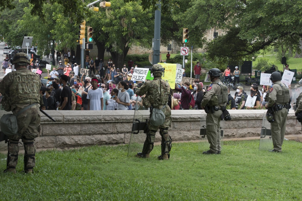 Texas National Guard Supports Local Law Enforcement