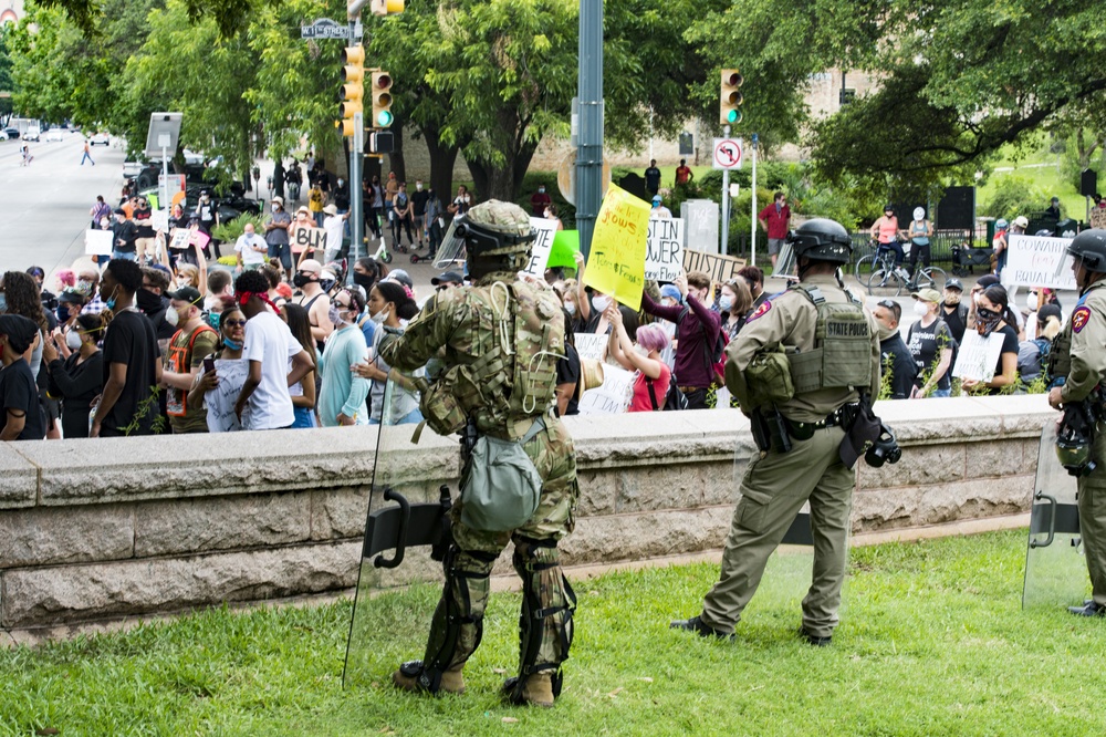 Texas National Guard Supports Local Law Enforcement