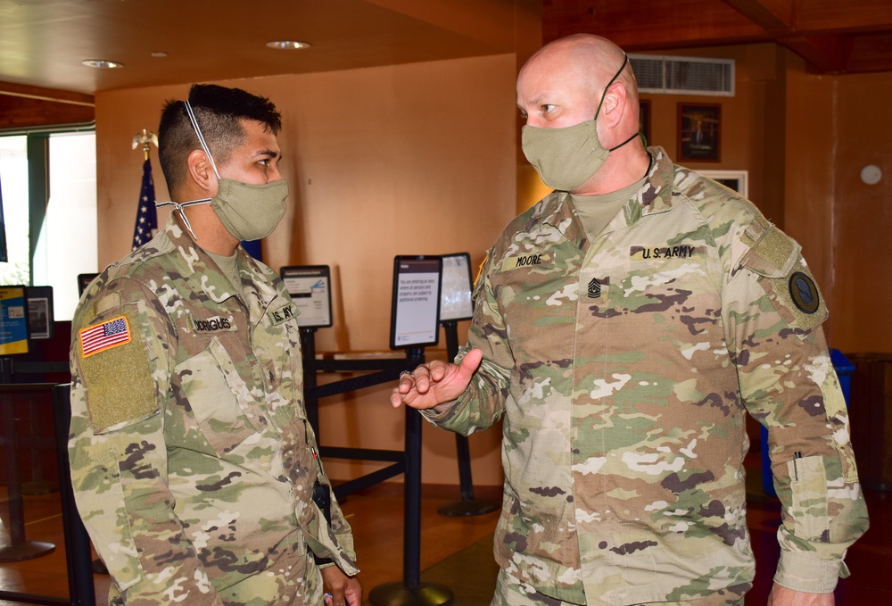 Brig. Gen. Kaoiwi, Command Sgt. Maj. Jimenez visit troops on Maui County