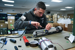 Repairing an oxygen generator