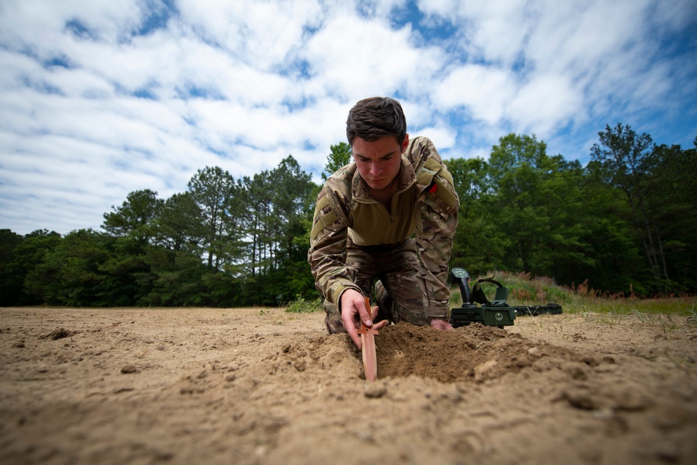 EOD conducts multiday field training exercise