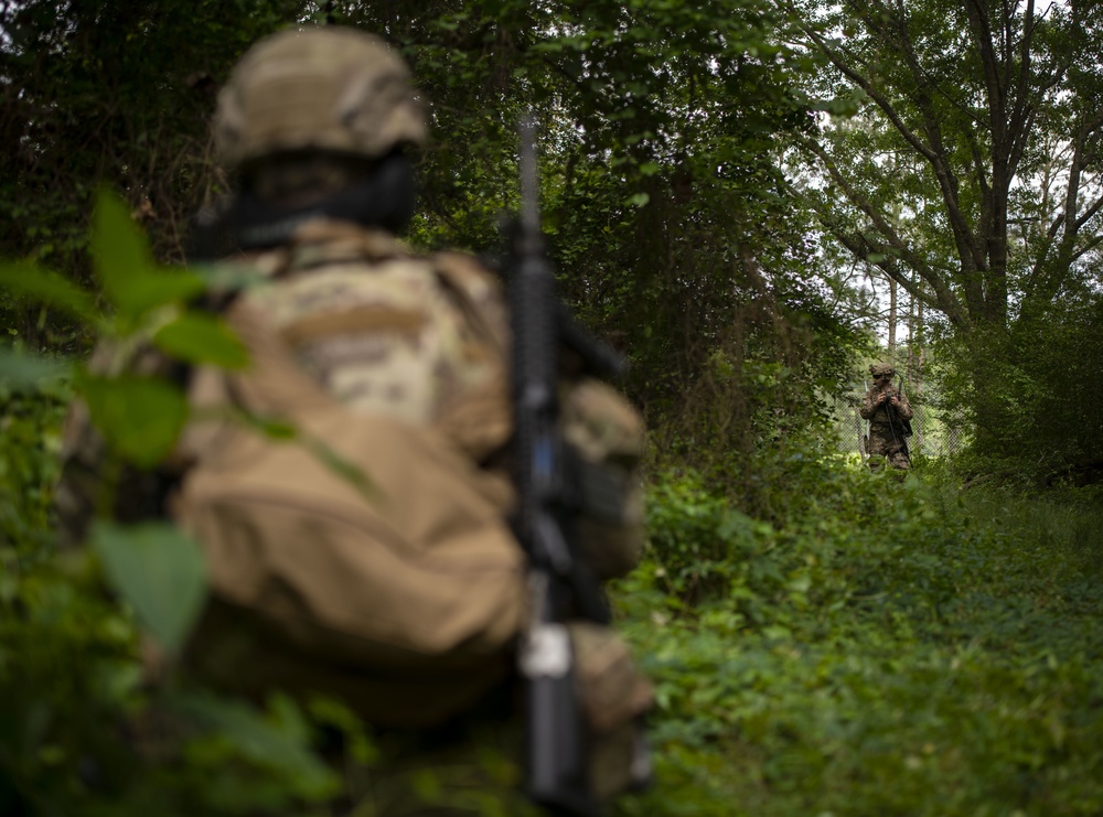 EOD conducts multiday field training exercise