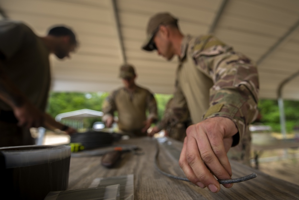 EOD conducts multiday field training exercise