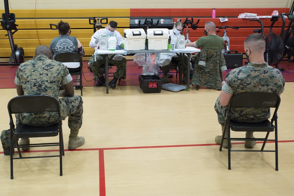 Mission Critical: FMFLANT Marines, Sailors donate blood