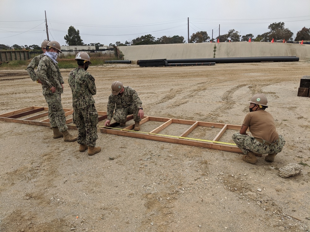 Seabees Conduct Technical Exercise