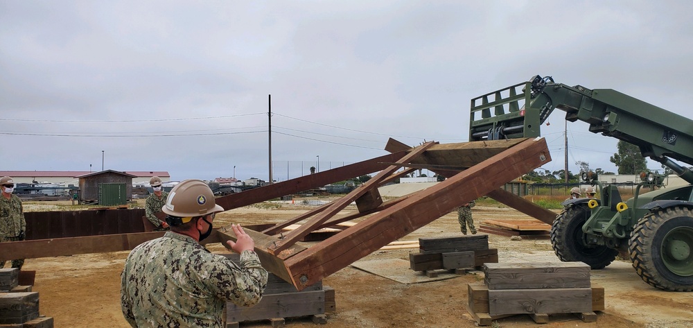 Seabees Conduct Technical Exercise