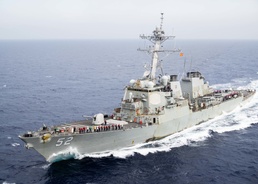 USS Ronald Reagan (CVN 76) Replenishment-At-Sea