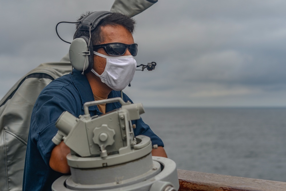 USS Russell (DDG 59) Conducts Underway Operations