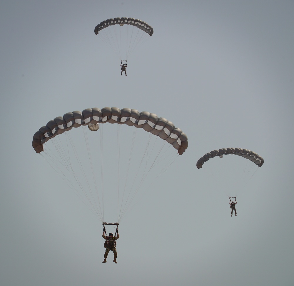82nd ERQS Pararescuemen execute HALO jump