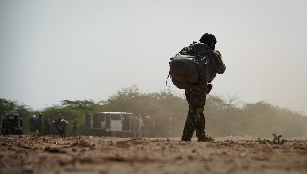 82nd ERQS Pararescuemen execute HALO jump