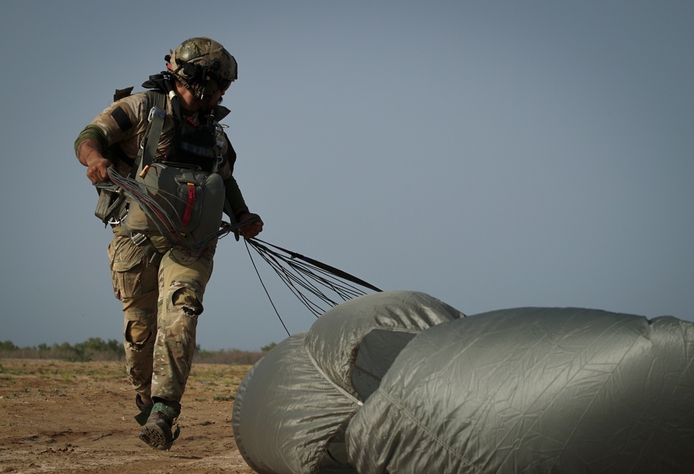 82nd ERQS Pararescuemen execute HALO jump