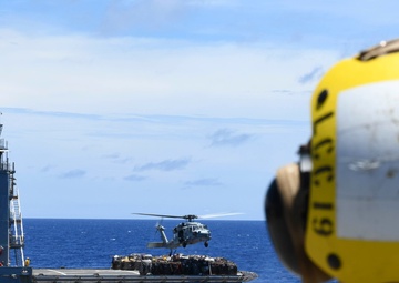USS Blue Ridge Conducts UNREP with USNS Tippecanoe