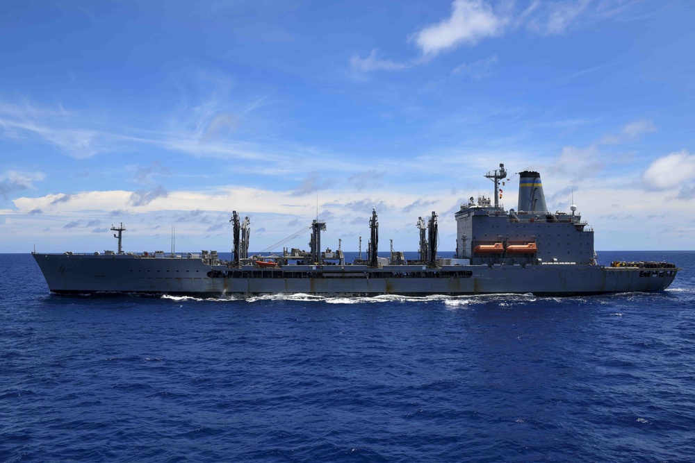USS Blue Ridge Conducts UNREP with USNS Tippecanoe