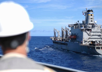 USS Blue Ridge Conducts UNREP with USNS Tippecanoe